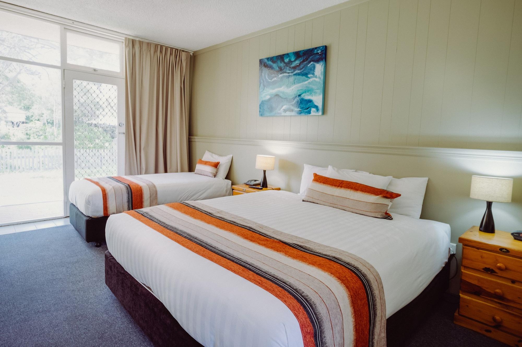 מורי Artesian Spa Motel מראה חיצוני תמונה