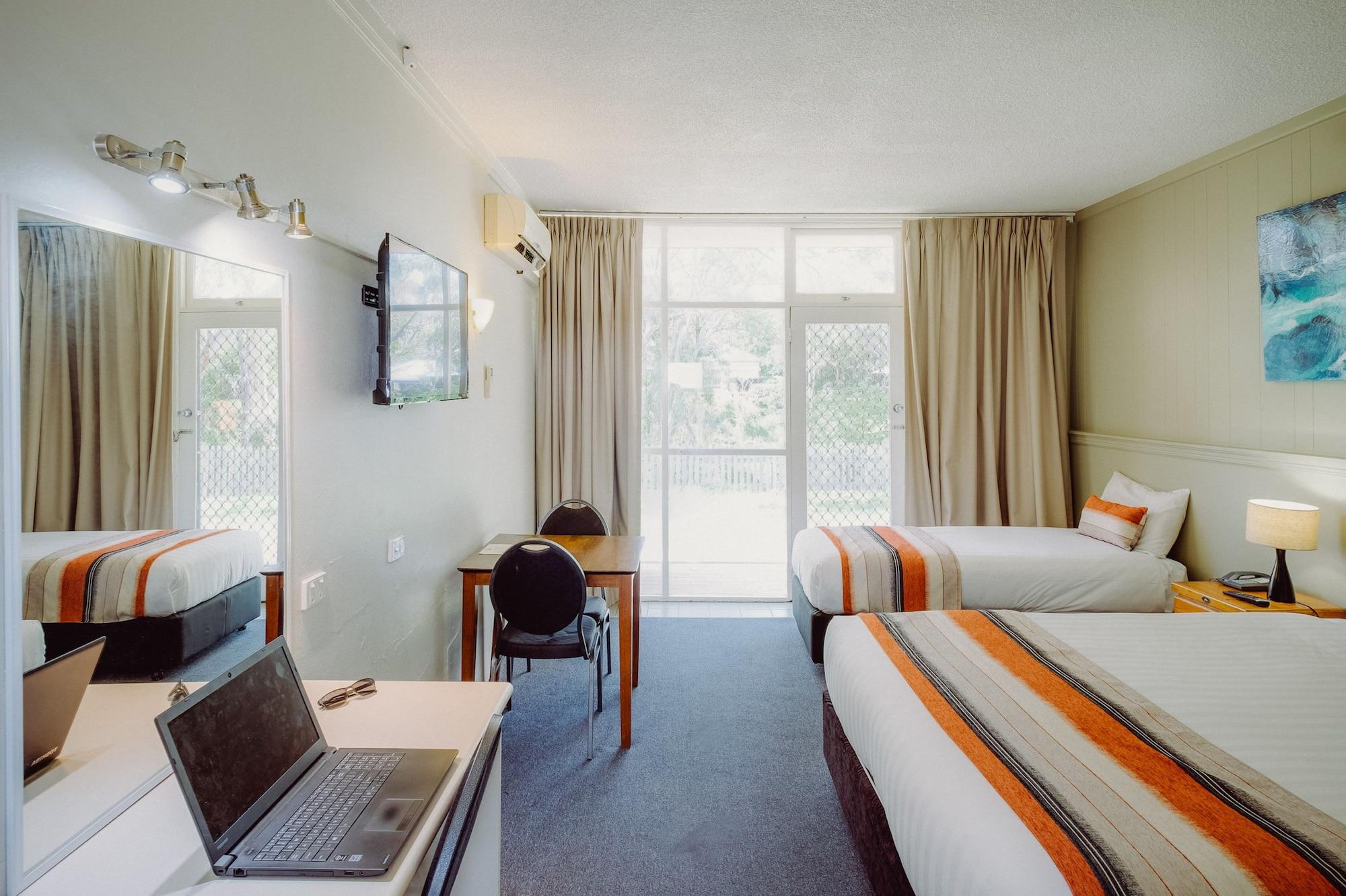 מורי Artesian Spa Motel מראה חיצוני תמונה