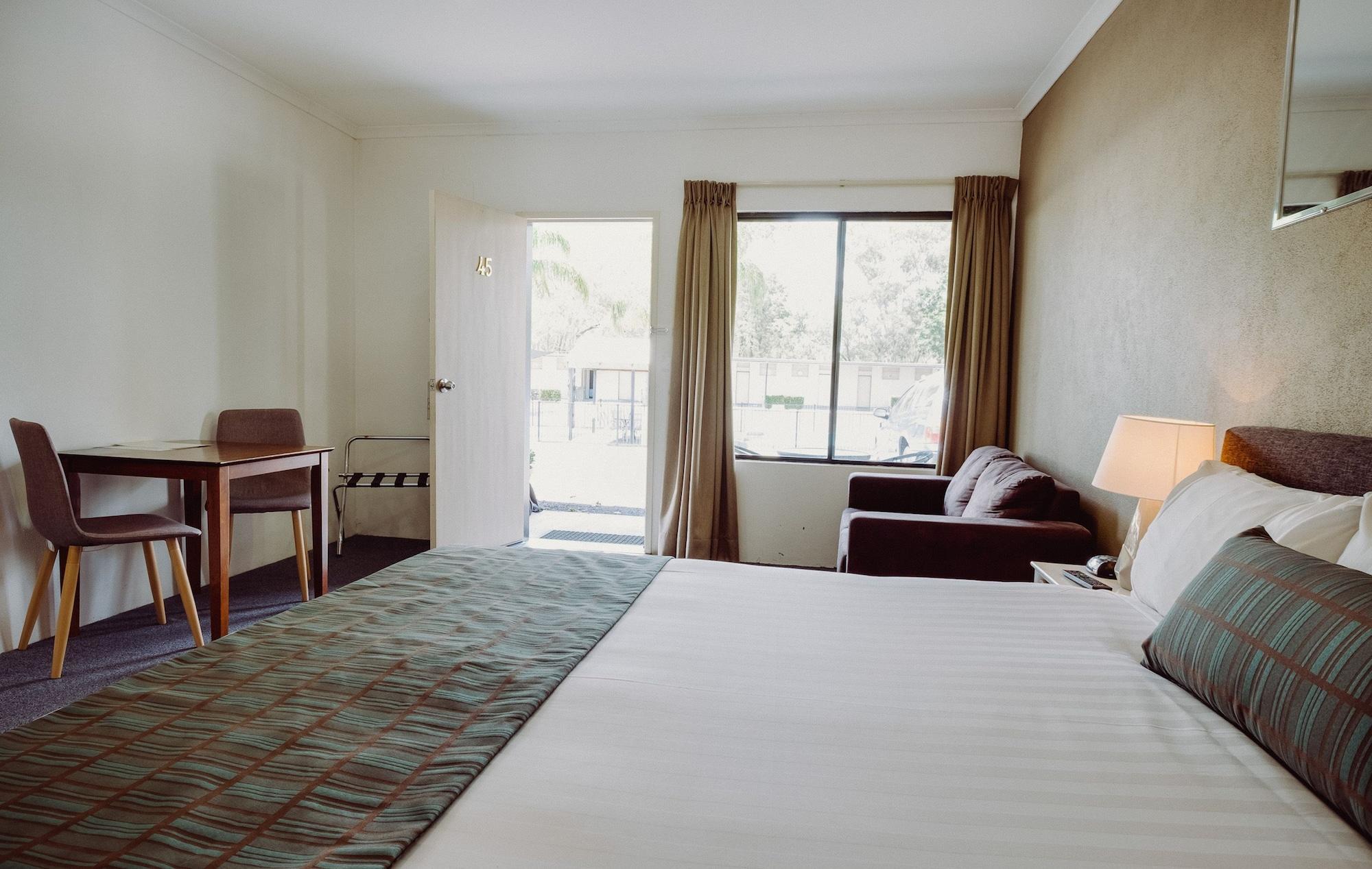 מורי Artesian Spa Motel מראה חיצוני תמונה