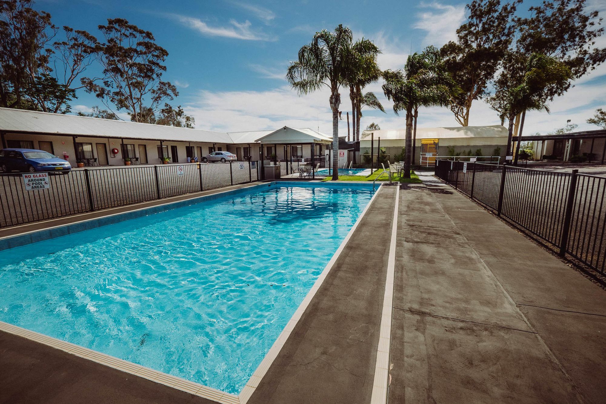 מורי Artesian Spa Motel מראה חיצוני תמונה