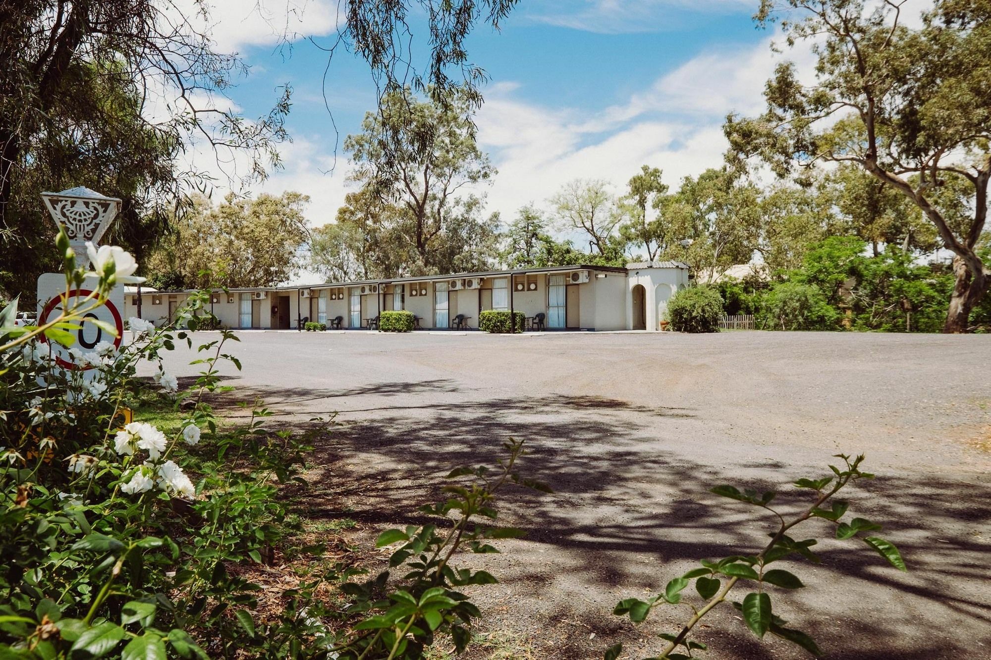 מורי Artesian Spa Motel מראה חיצוני תמונה